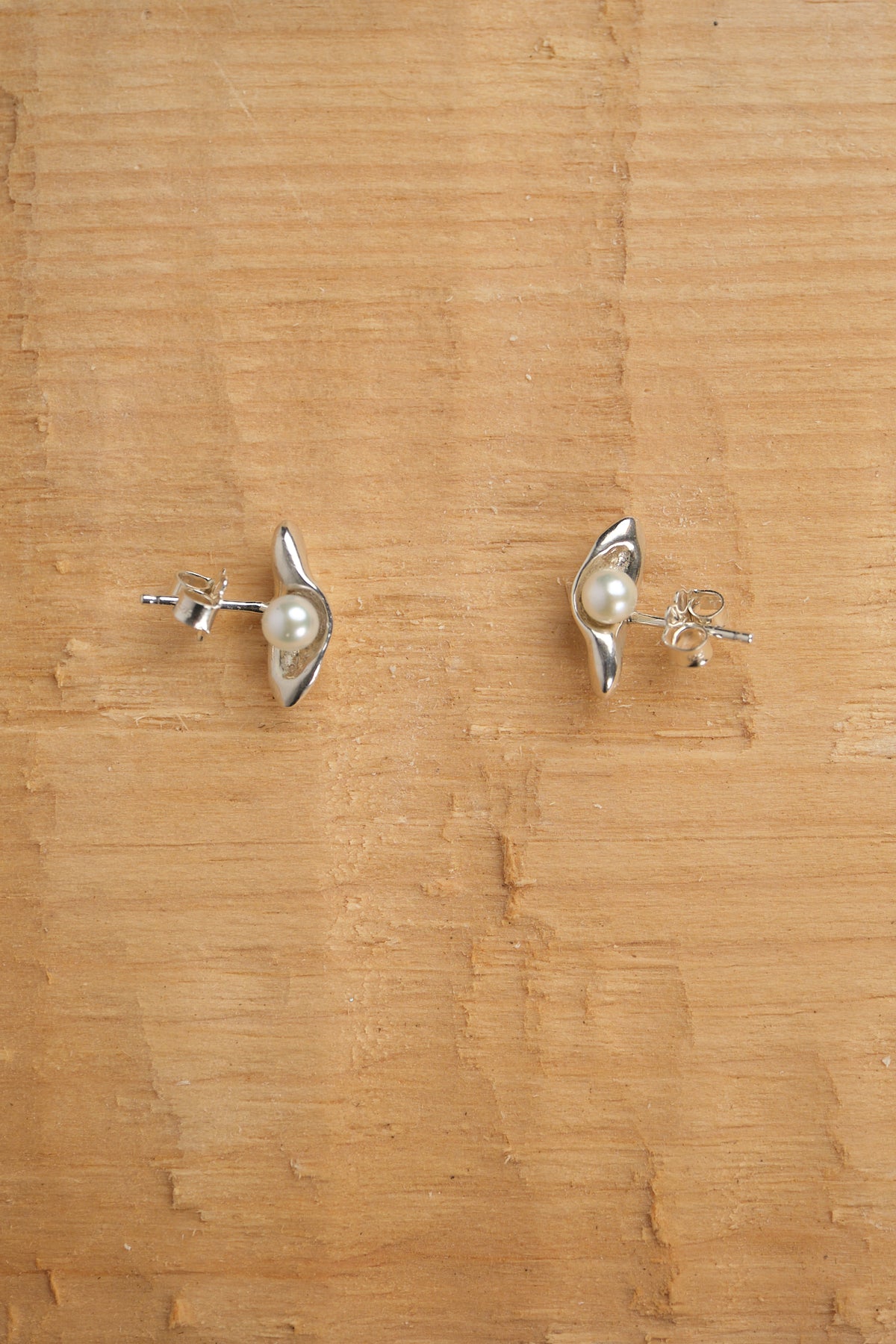 Hidden Studs