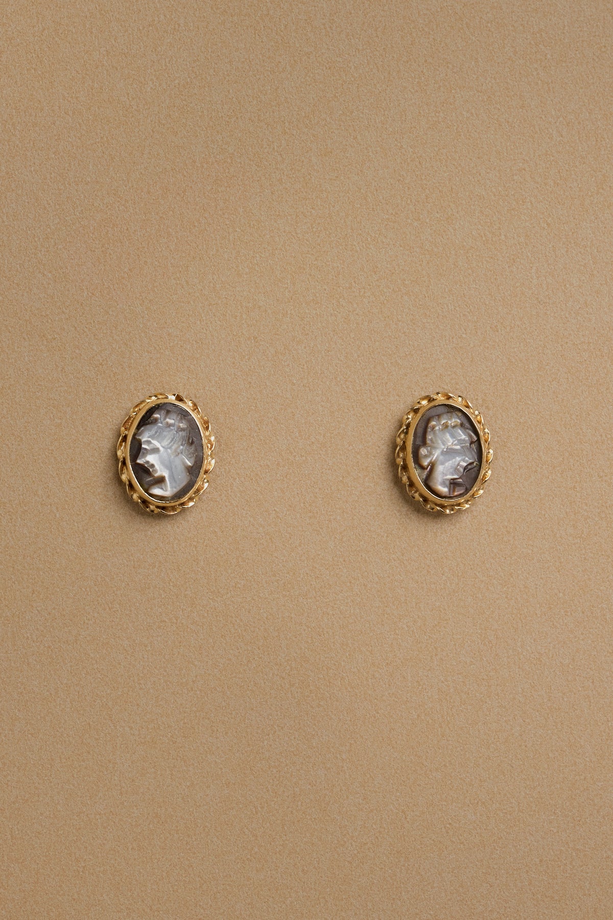 14k Mother of Pearl Cameo Studs