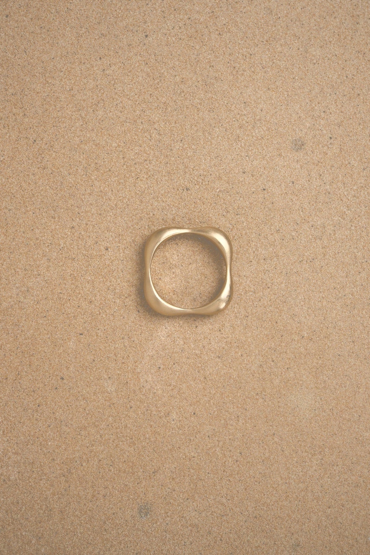 14K Owen Ring Thin (softer shadows)