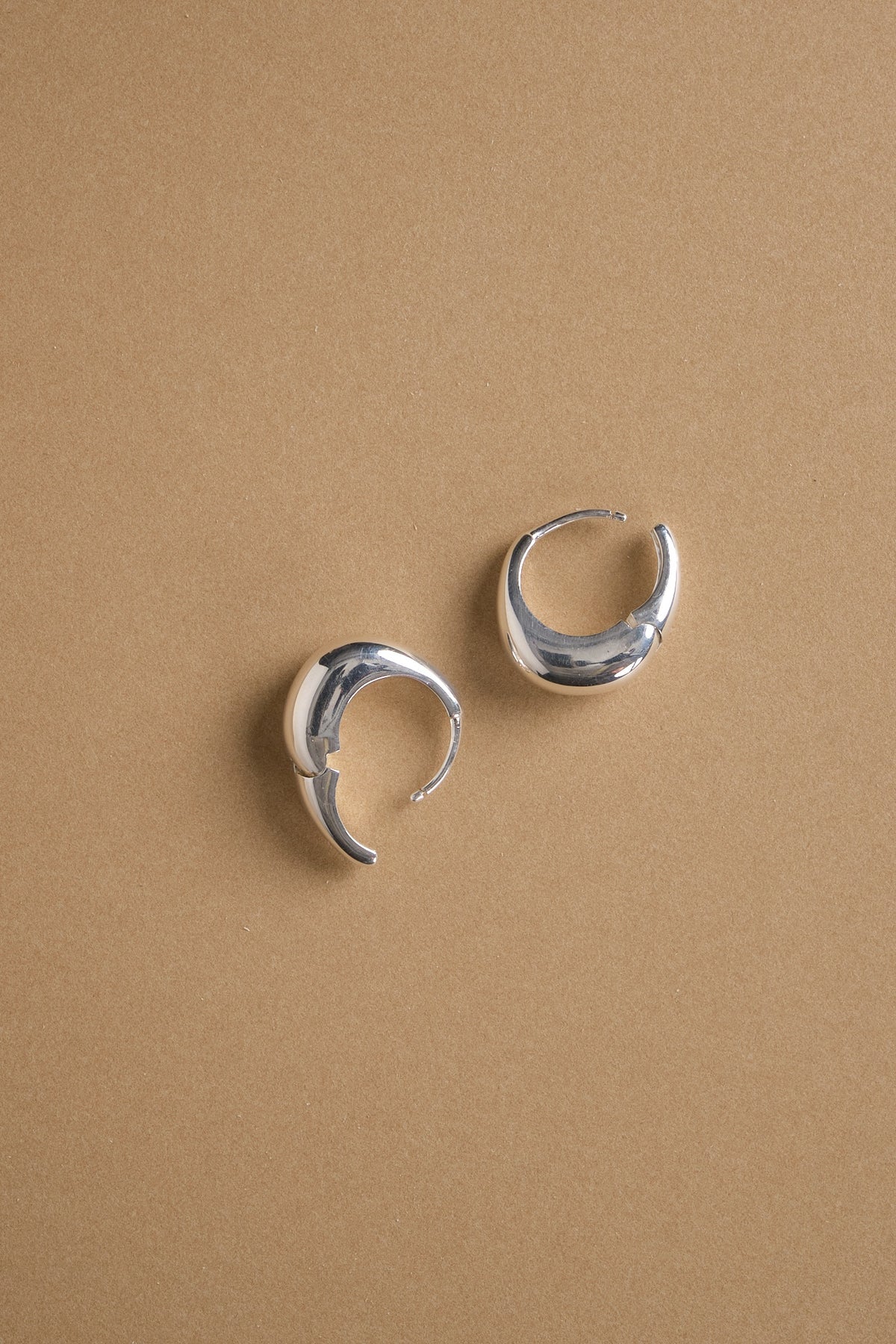 Kara Yoo Baby Hazel hoops sterling silver, opened