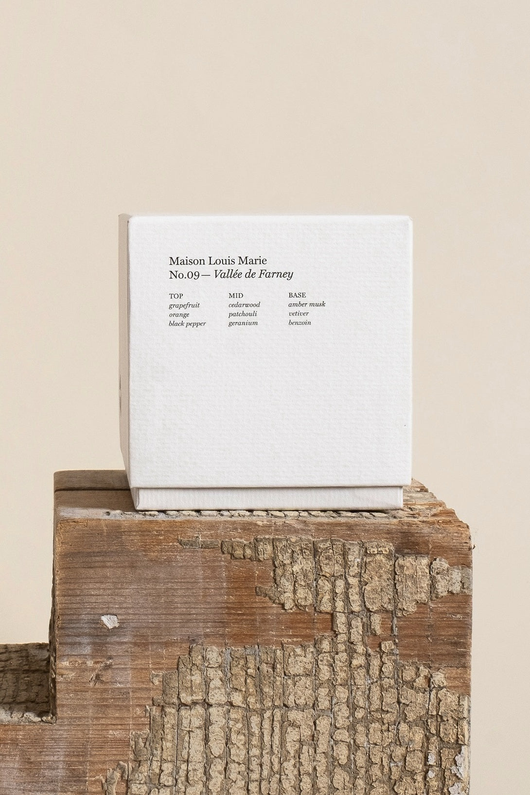 Maison Louis Marie No.09 Vallée de Farnay candle box