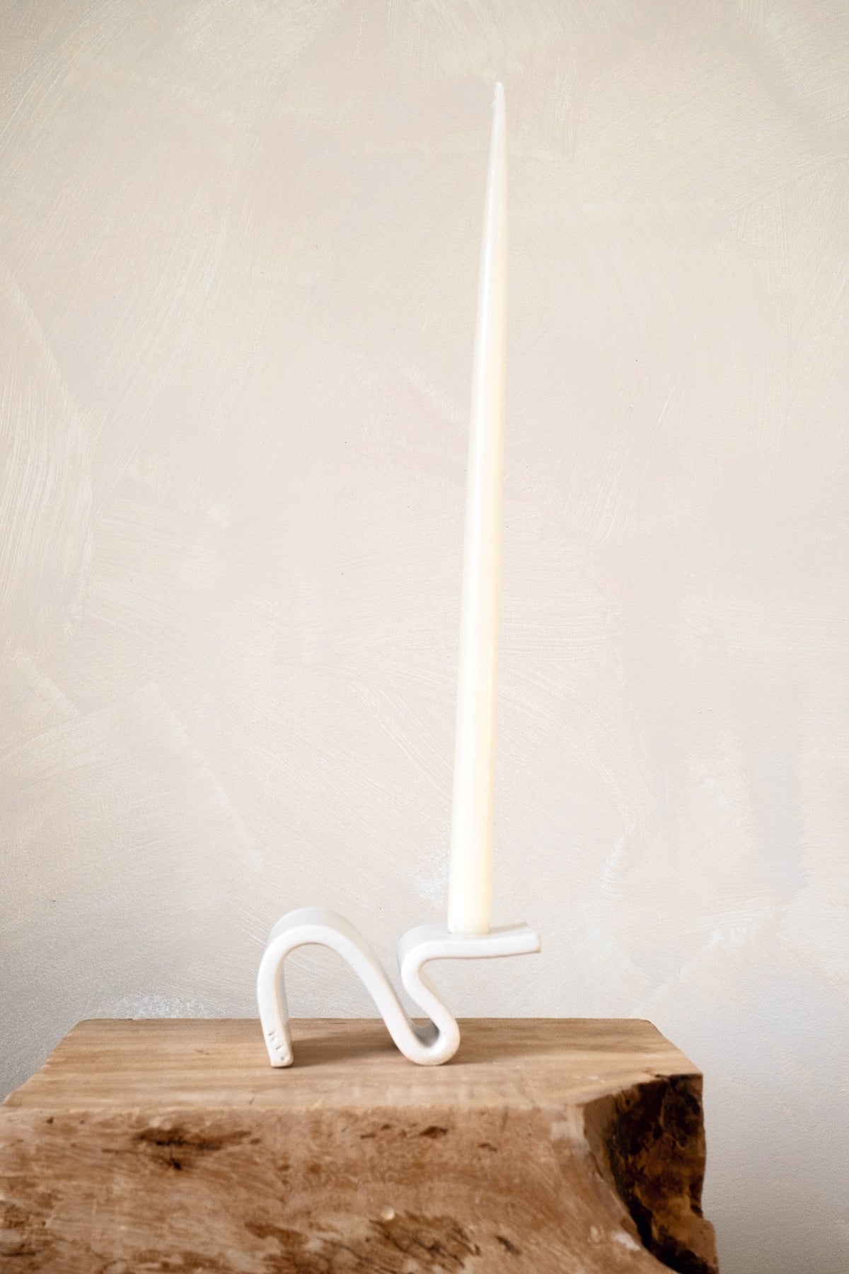 Sin Ceramics Wei candlestick in cream with a taper